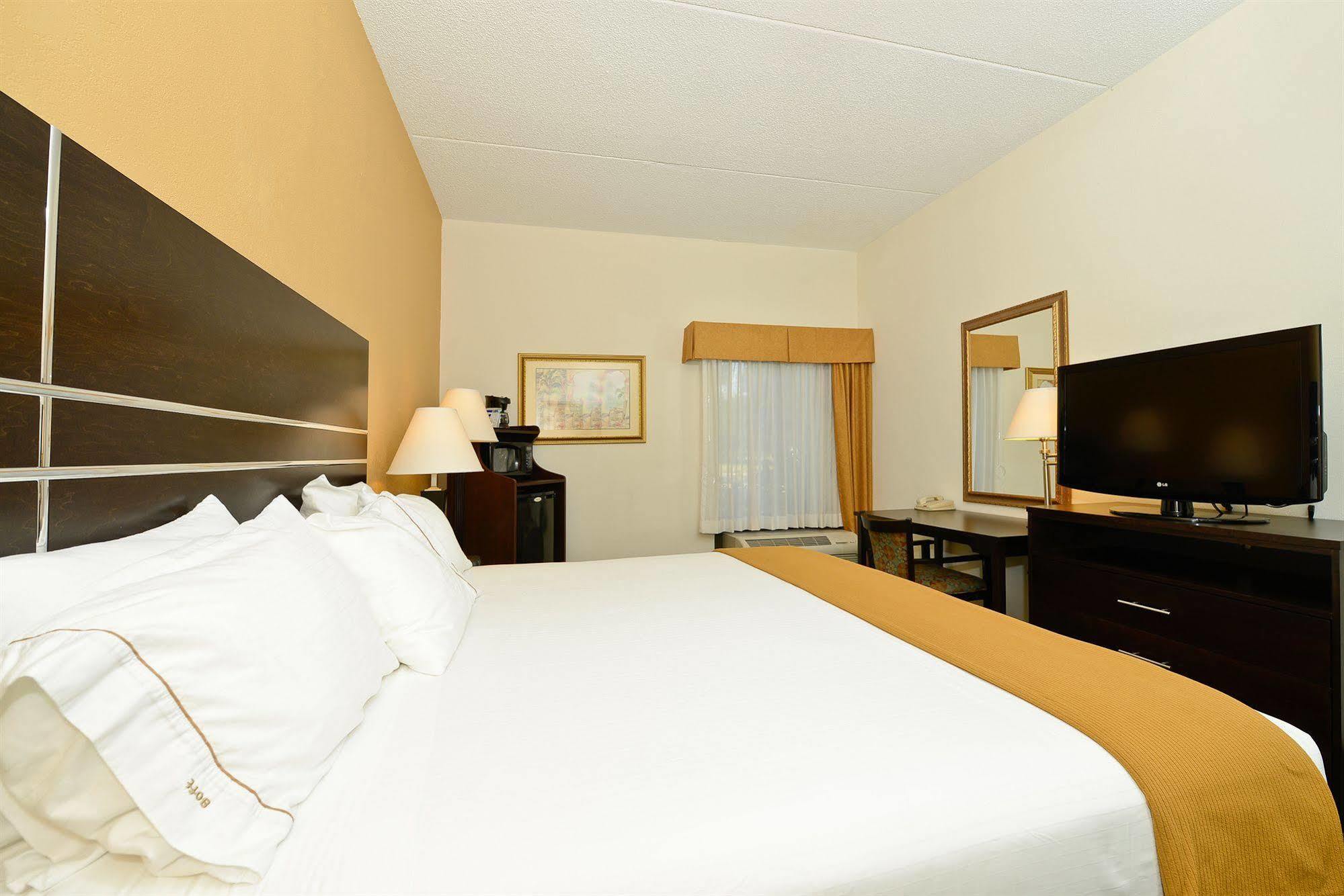 Holiday Inn Express Vero Beach-West I-95 By Ihg Exterior foto